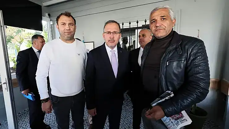 Kasapoğlu İzmir'de amatör spor camiasıyla bir araya geldi