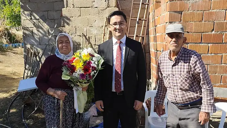 Kaymakam Karahan'dan Yaşlılar Günü'nde Anlamlı Ziyaret
