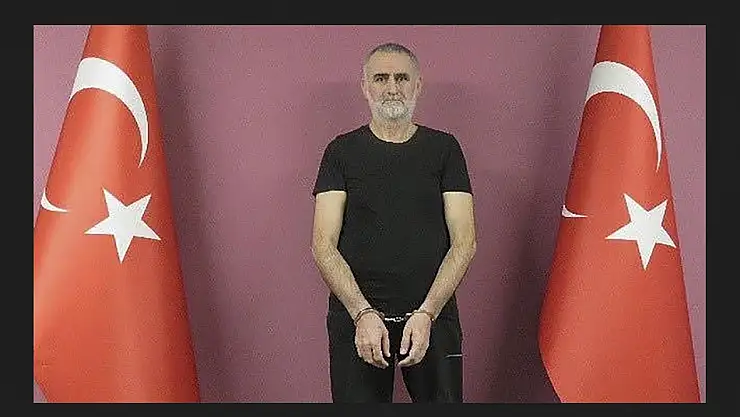 Kılıçdaroğlu ve İmamoğlu’na suikast düzenlemeyi planlayan terörist, “anayasayı ihlal” suçlamasından “yırttı”