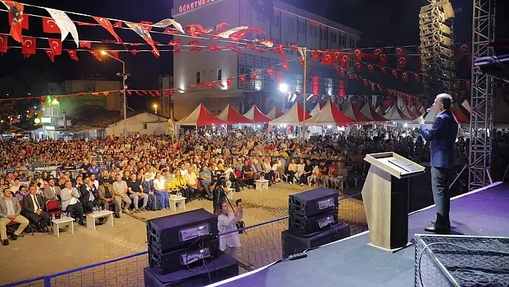 Kınık’a AKP Genel Başkan Yardımcısı Çelik’ten çıkarma: Kalbimiz İzmir’de kaldı…