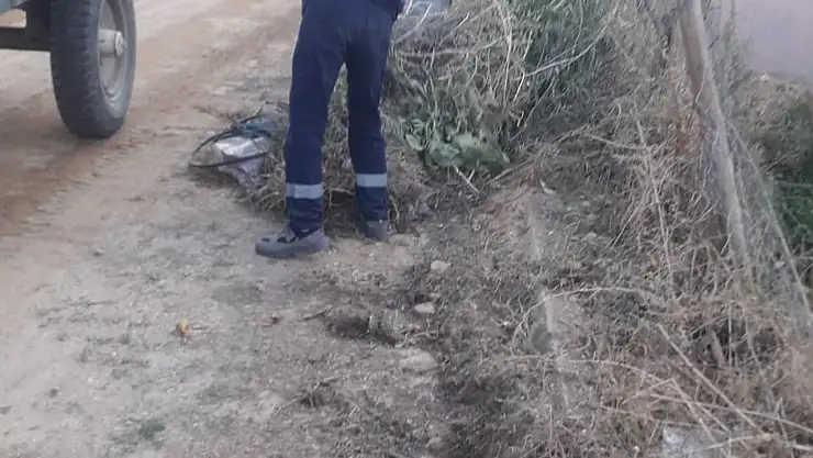 Kiraz Belediyesi'nden Merkez Mahallelerde Enkaz Temizliği