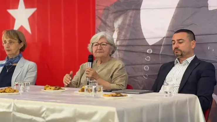 Kiraz'da Ekolojik Tarım Söyleşisi Düzenlendi