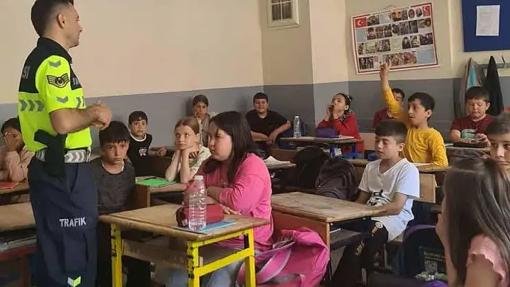 Kiraz'da Öğrencilere Trafik Bilinci Kazandırıldı