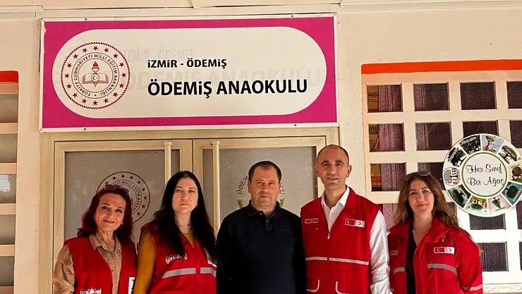 Kızılay Haftası'nda Ödemiş'te Minik Kalplerden Büyük Dayanışma