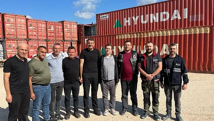 Kütahya Valisi Çelik maden işçileriyle bayramlaştı