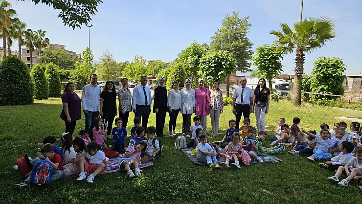 'Kütüphane Dostu Okul' Projesi Miniklerle Hayata Geçti
