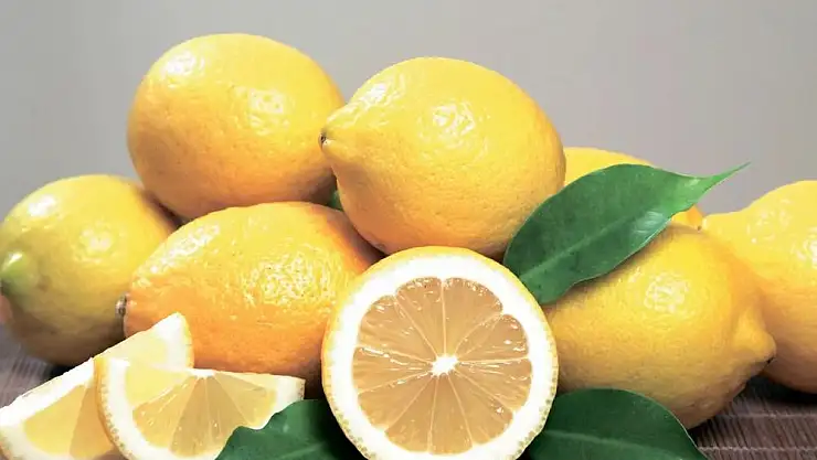 Limon ve Cilt Sağlığı: Sivilceleri ve Lekeleri Azaltan Doğal Bir Çözüm