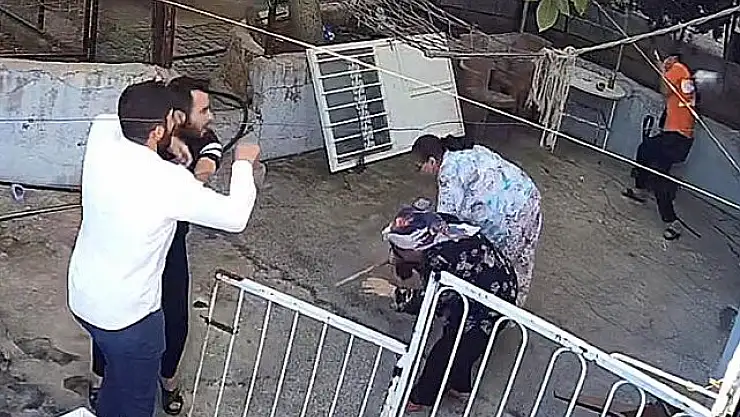 Madde bağımlısı annesi, kardeşi ve yengesine saldırdı