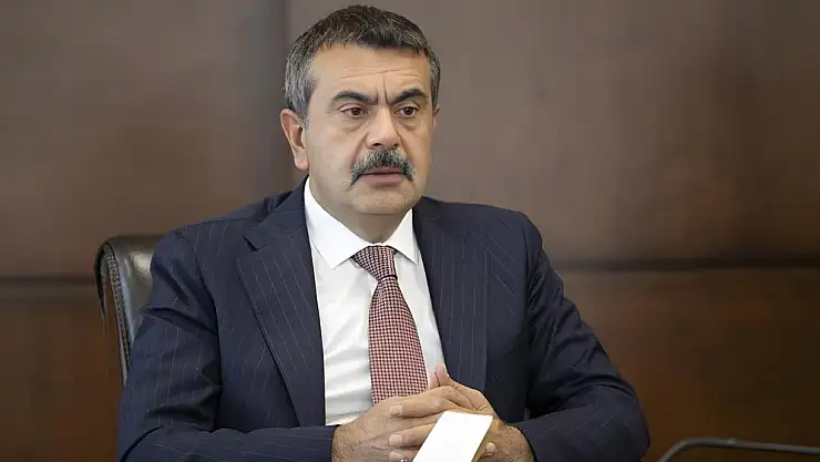 Milli eğitim bakanı eğitimcilerle bir araya geldi