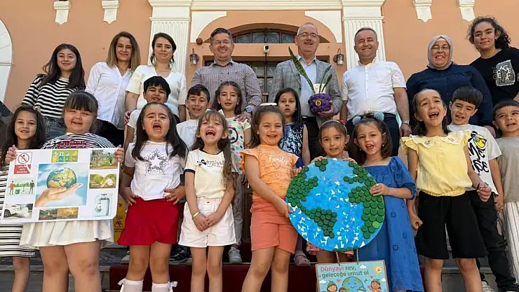Miniklerden Büyük Farkındalık: Eko-Okul Öğrencilerinden İlçe Milli Eğitim Müdürüne Ziyaret