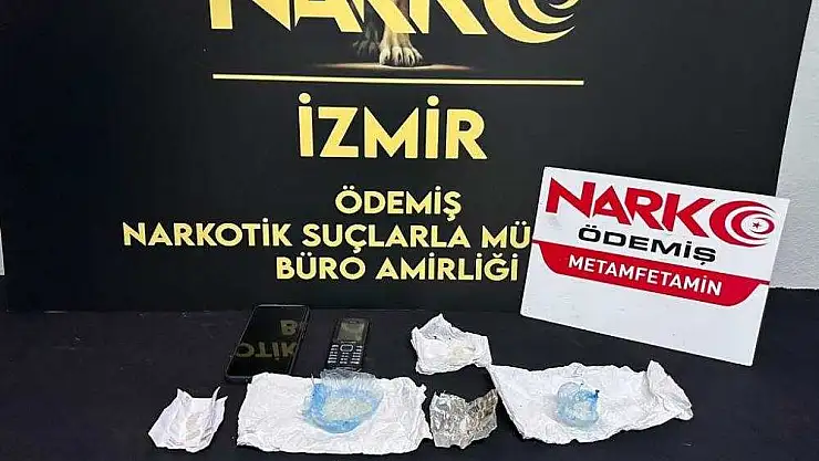 Narkotik köpeklerle yapılan operasyonlarda uyuşturucu maddeler ele geçirildi