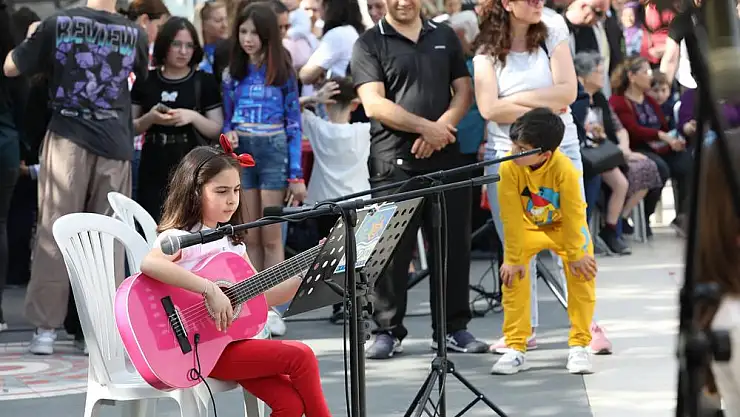 Narlıdere'den 23 Nisan Şenlikleri