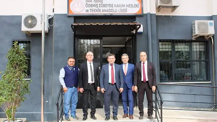 Ödemiş Kaymakamı Hakan Yavuz Erdoğan, Zübeyde Hanım MTAL'de İncelemede Bulundu