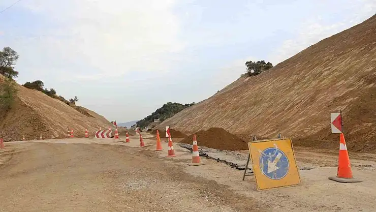 Ödemiş-Köşk Yolunda İlk Etap Çalışmaları Başladı