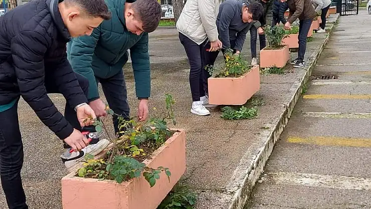 ÖDEMİŞ MESLEKİ VE TEKNİK ANADOLU LİSESİ TARIM ALANI