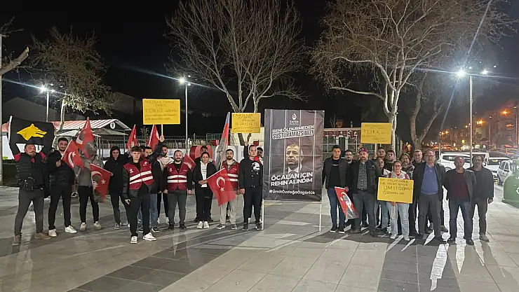 Ödemiş'te Zafer Partisi'nden 'Özgürlük Yürüyüşü'