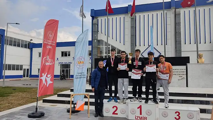 Ödemişli Öğrencilerden Oryantiring Başarısı!