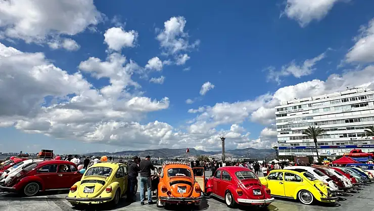 Ödemişli Vosvoscular'dan  Otizm Farkındalık Kortejine Destek