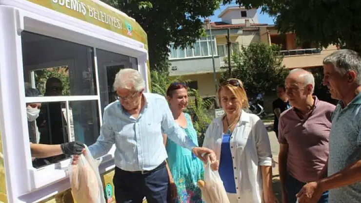 Ödemiş’te 6. Halk Ekmek büfesi Umurbey mahallesinde açıldı