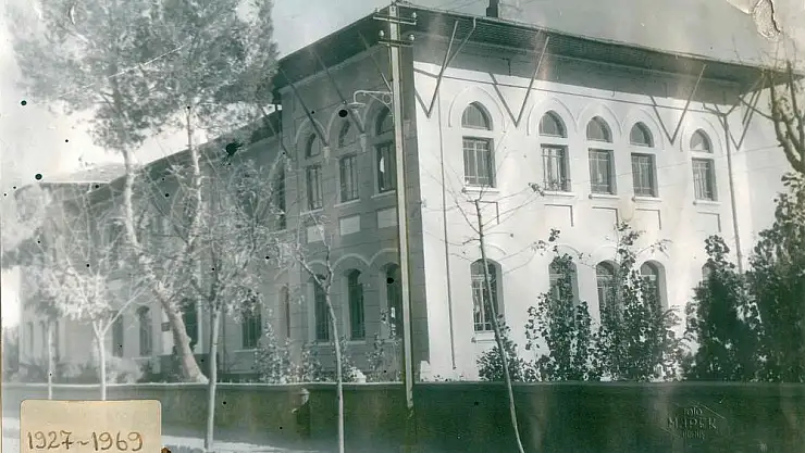 OKULUMUZUN TARİHÇESİ