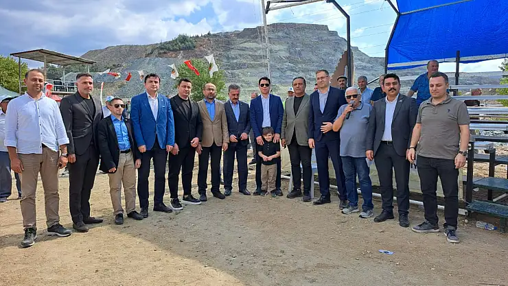 Orhaneli Geleneksel Rahvan At Yarışları Büyük İlgi Gördü