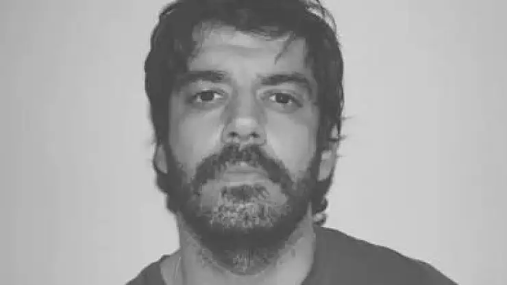 Oyuncu Serkan Tınmaz kimdir ?