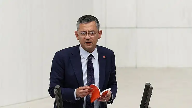 Özgür Özel’den yeni kurultay açıklaması