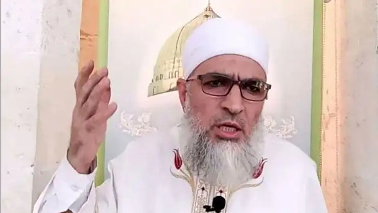 Pedofiliyi savunmakla eleştirilen imama ödül gibi ceza!