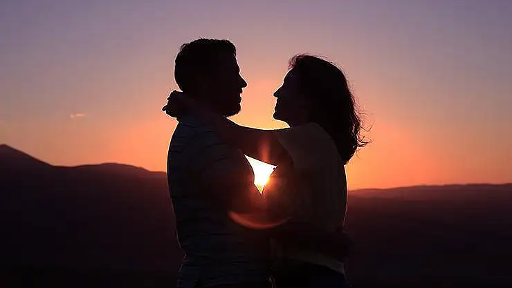 Ruh eşinizi bulduğunuzu anlama yolları!