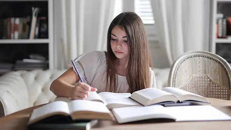Rüyada ders çalışmak ne anlama gelir?