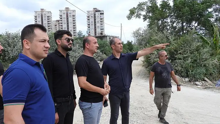 Samandağ’da bozuk yolun asfaltlama çalışması tamamlandı