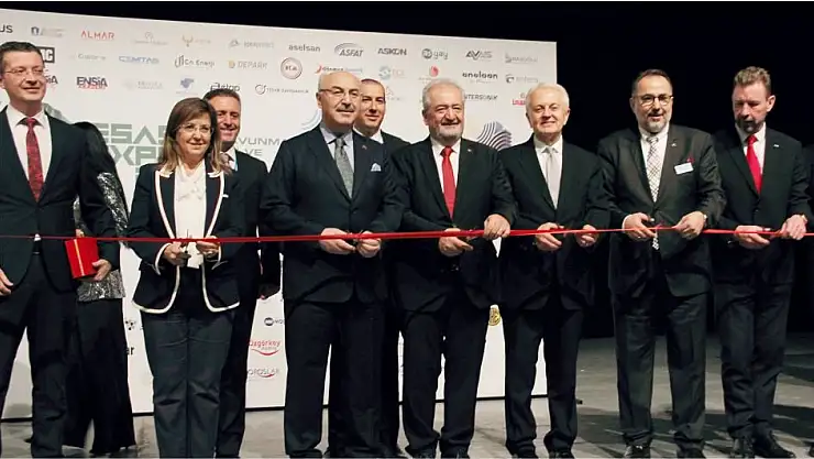 SAVUNMA SANAYİSİ TEKNOLOJİLERİ İZMİR’DE SERGİLENİYOR