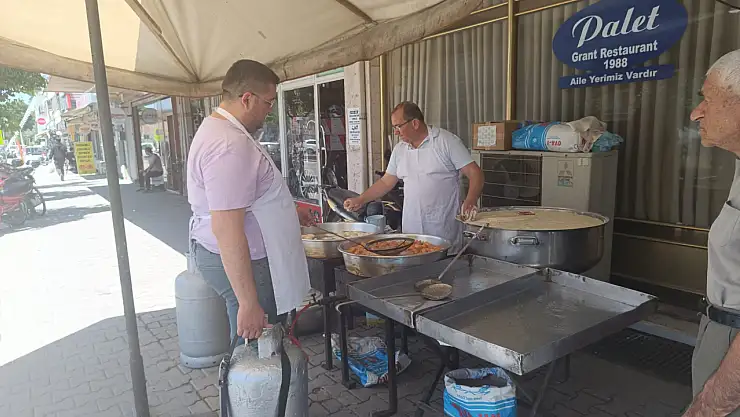 Şoförler Odası Başkanı Tahir Silay'dan Lokma Hayrı
