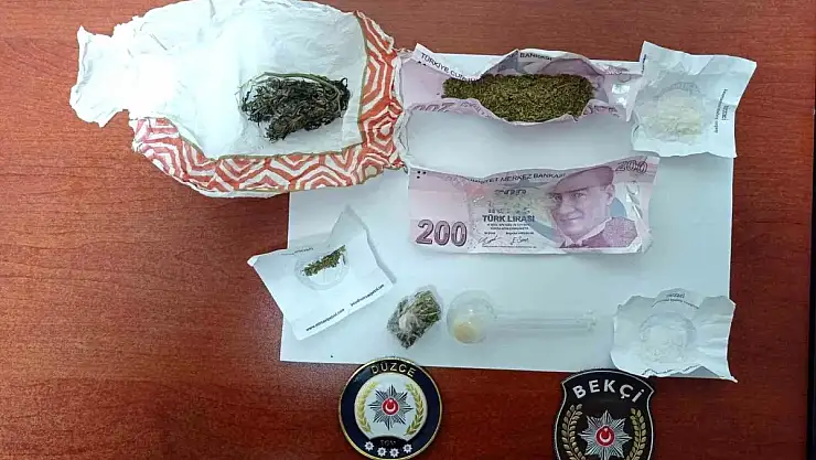 Şüphe üzerine durdurulan şahıstan bonzai çıktı