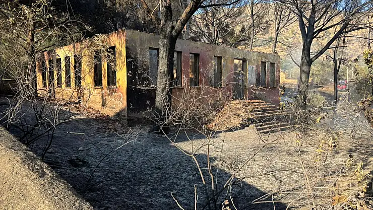 Tire Belediyesi, Bayındır'daki yangın söndürme çalışmasına destek verdi