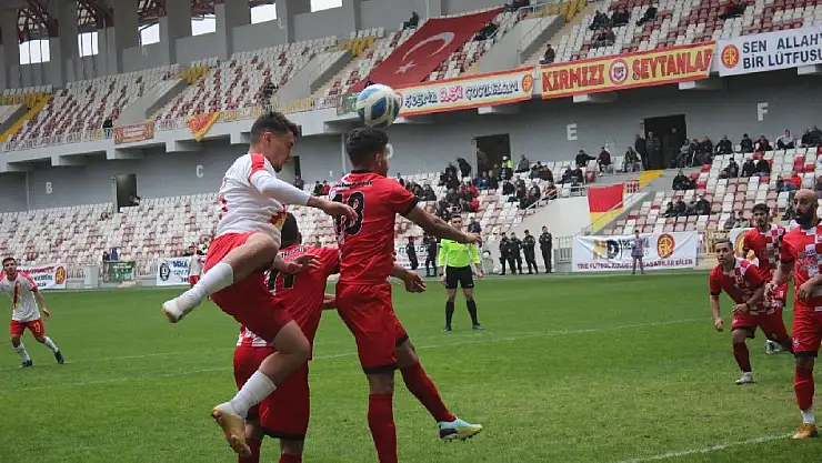 TİRE BELEDİYESPOR GALİBİYET SERİSİNİ SÜRDÜRDÜ