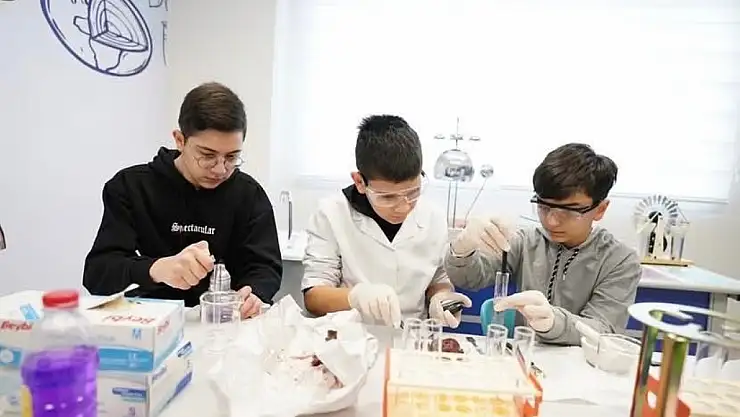 Tire'de BİLSEM Öğrenci Tanılama ve Yerleştirme Kılavuzu Yayınlandı