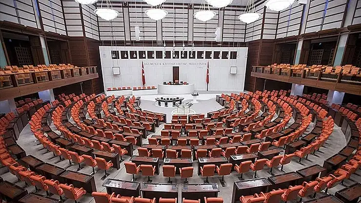 Türkiye’de gerçek bir cumhuriyet şekline ihtiyaç var