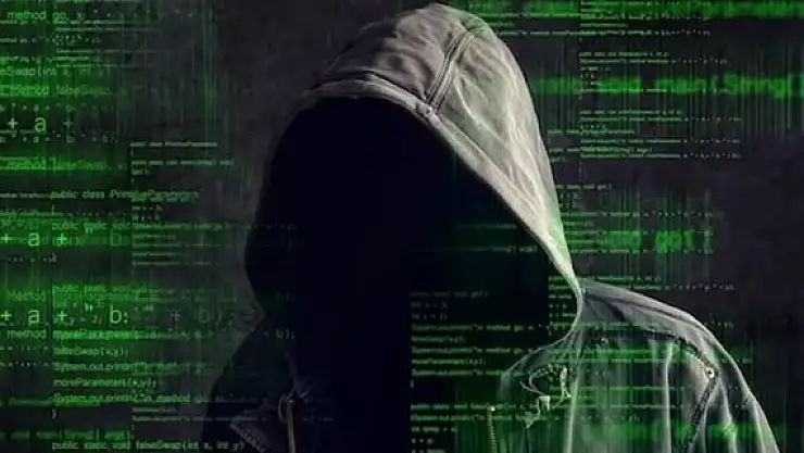 Türkiye’deki herkesin kişisel verileri internete sızdı, hükümetin bile!