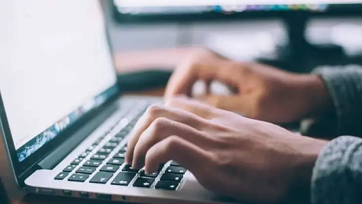 Üç büyük şehirde internet kesintisi