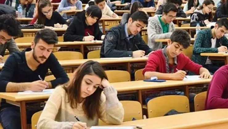 Üniversite sınavında son oturum bu gün