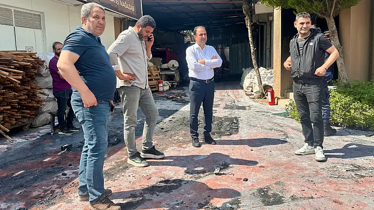 Yanan Fabrika 10 Günde Üretime Başladı