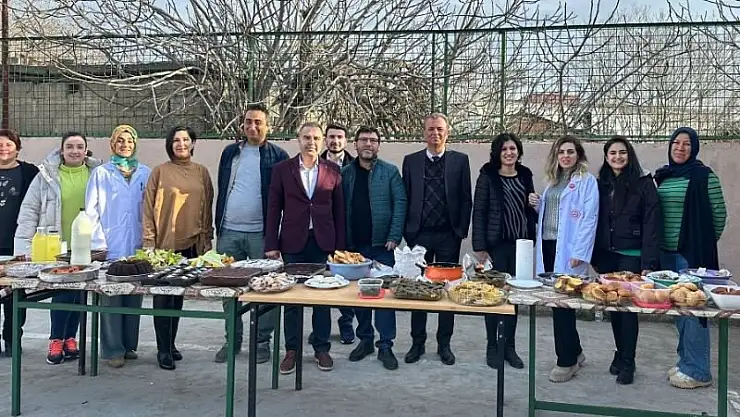 Yardıma muhtaç bölgeler için kermes düzenledik