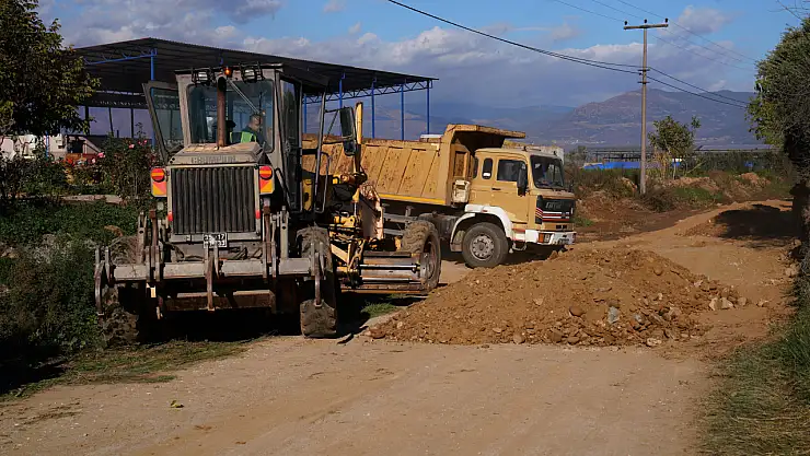 Yeğenli'de Üretim Yolu Çalışması Başladı