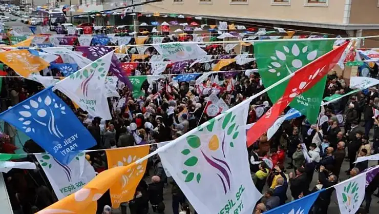 Yeşil Sol Parti isim değişikliğine gidiyor “kimliğimizi yansıtmalı”