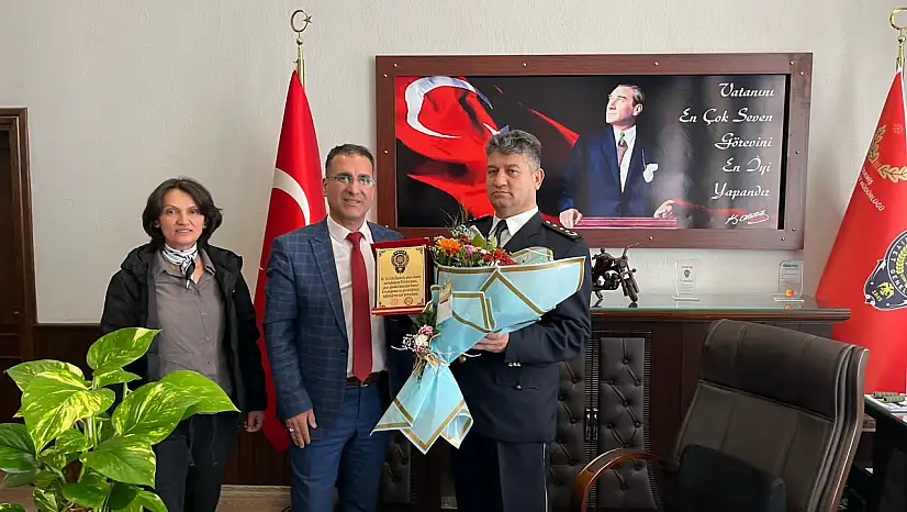 80. Yıl Efe İlkokulu'ndan Polis Günü'ne Anlamlı Ziyaret
