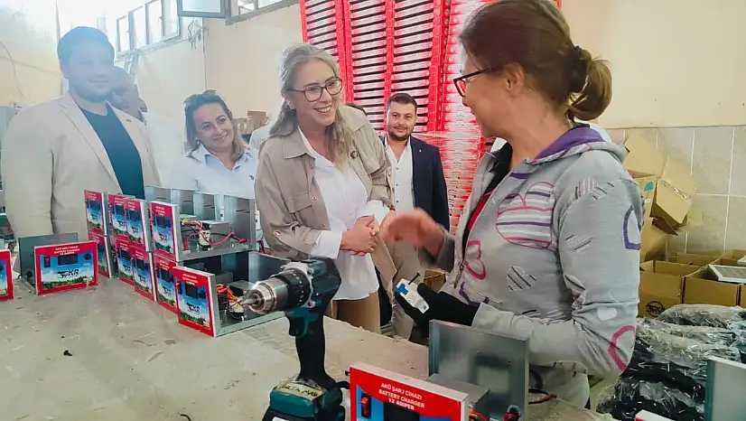 AK Parti İzmir Milletvekili Ceyda Bölünmez Çankırı'dan Beydağ'da 'BEKÇİ' Firmasına Ziyaret