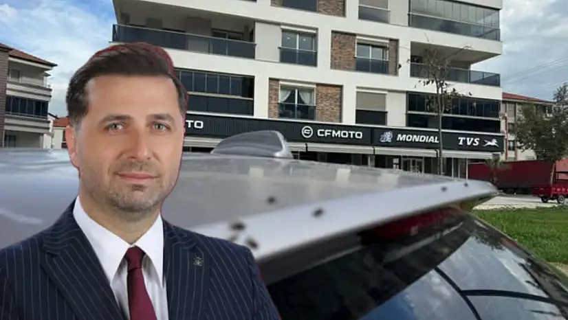 AK Parti Tire İlçe Başkanı Kadir Uğurlu'dan 'Sinek İstilası' Tepkisi