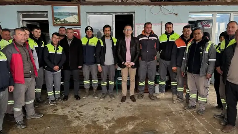 BAŞKAN BAŞARAN'DAN YENİ YIL ÖNCESİ BİRLİK MESAJI BEYDAĞ BELEDİYESİ ÇALIŞANLARIYLA YIL SONU BULUŞMASI