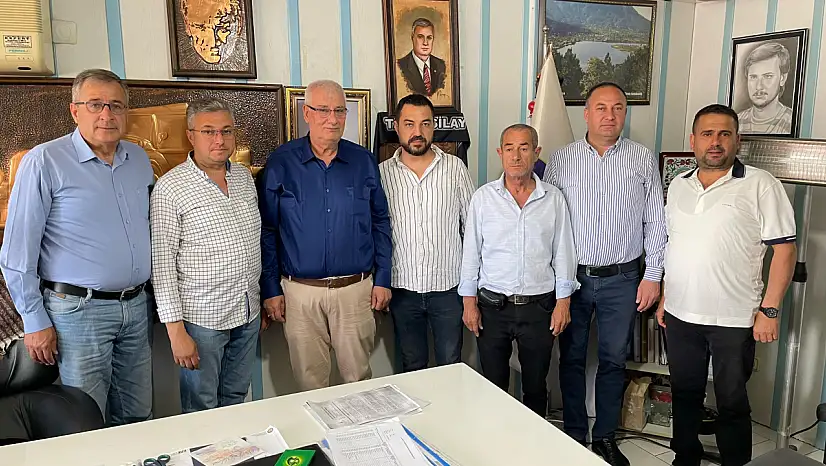 Başkan Silay Basın Çalışanlarını Kahvatıda Ağırladı